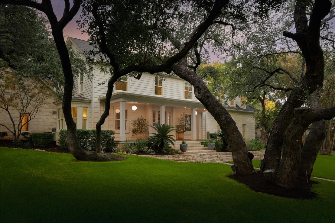 Photo of 2308 Bridle PATH