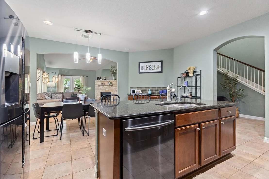 Photo of 2430 Santa Barbara LOOP