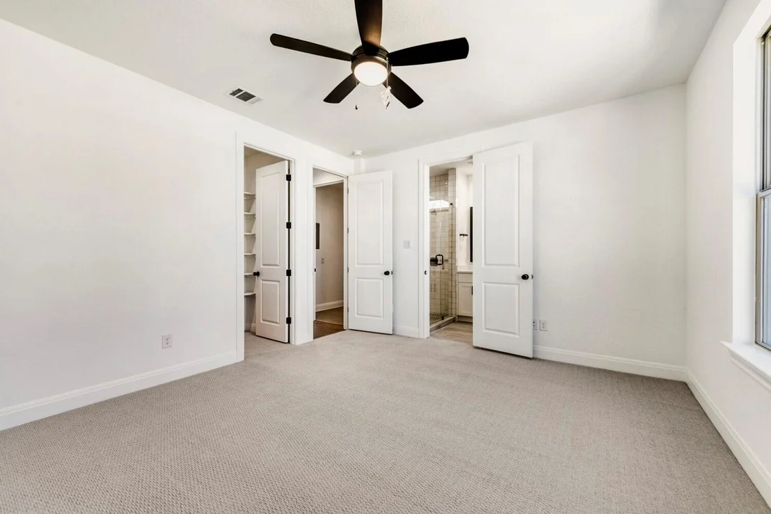 Photo of 338 Orleanian DR
