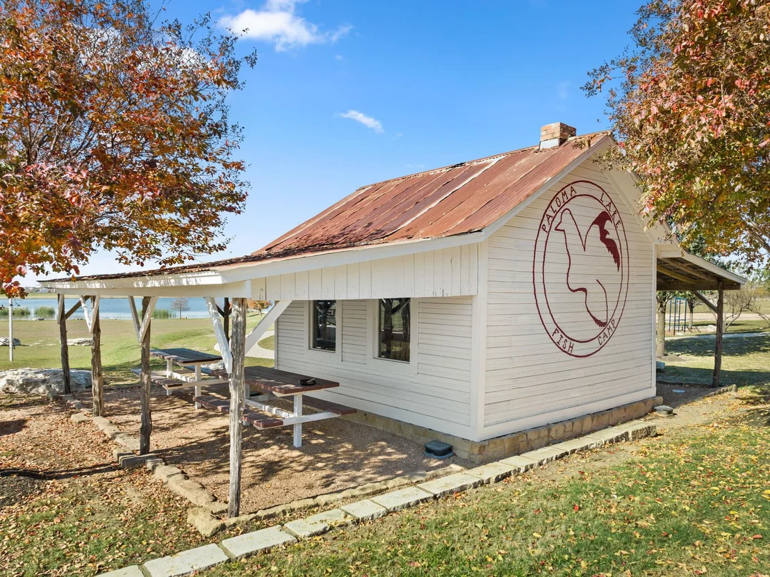 Photo of 3521 De Soto LOOP