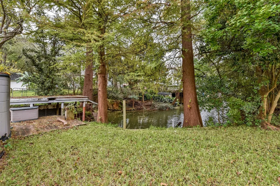Photo of 1800 Rockcliff RD