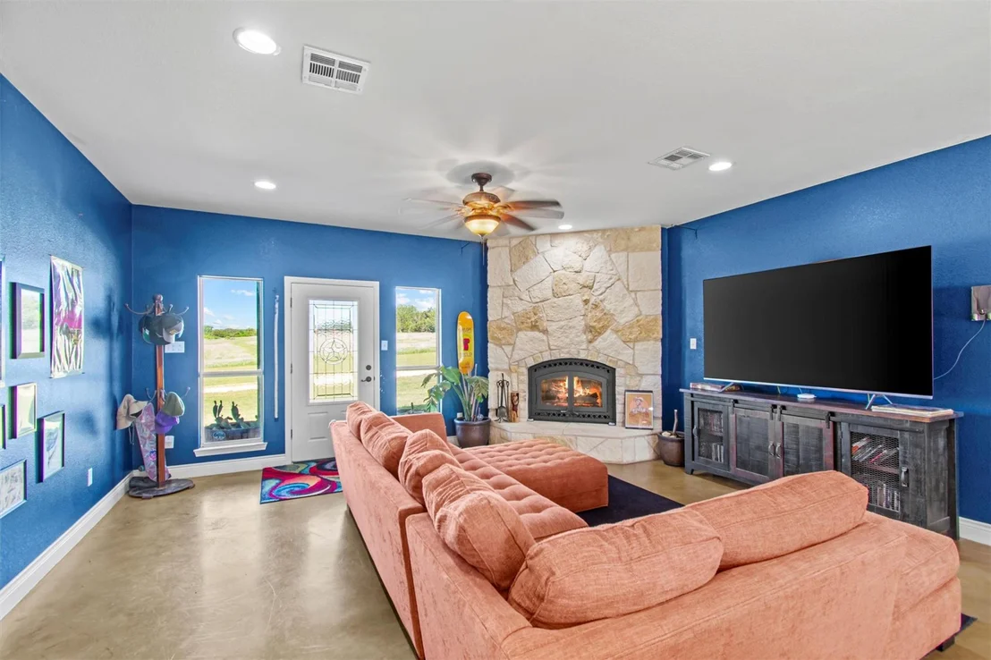 Photo of 20489 Stillman Valley RD