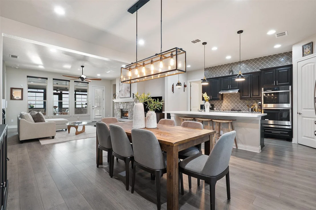Photo of 225 Escarpment WAY