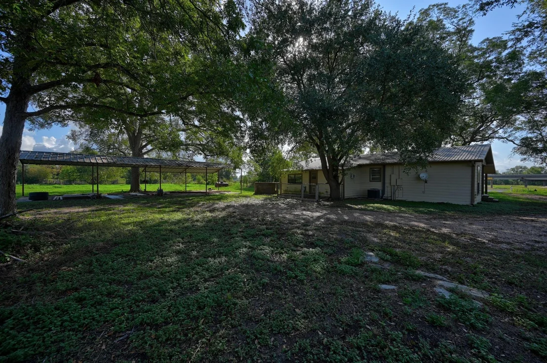 Photo of 15650 Highway 290 Highway W
