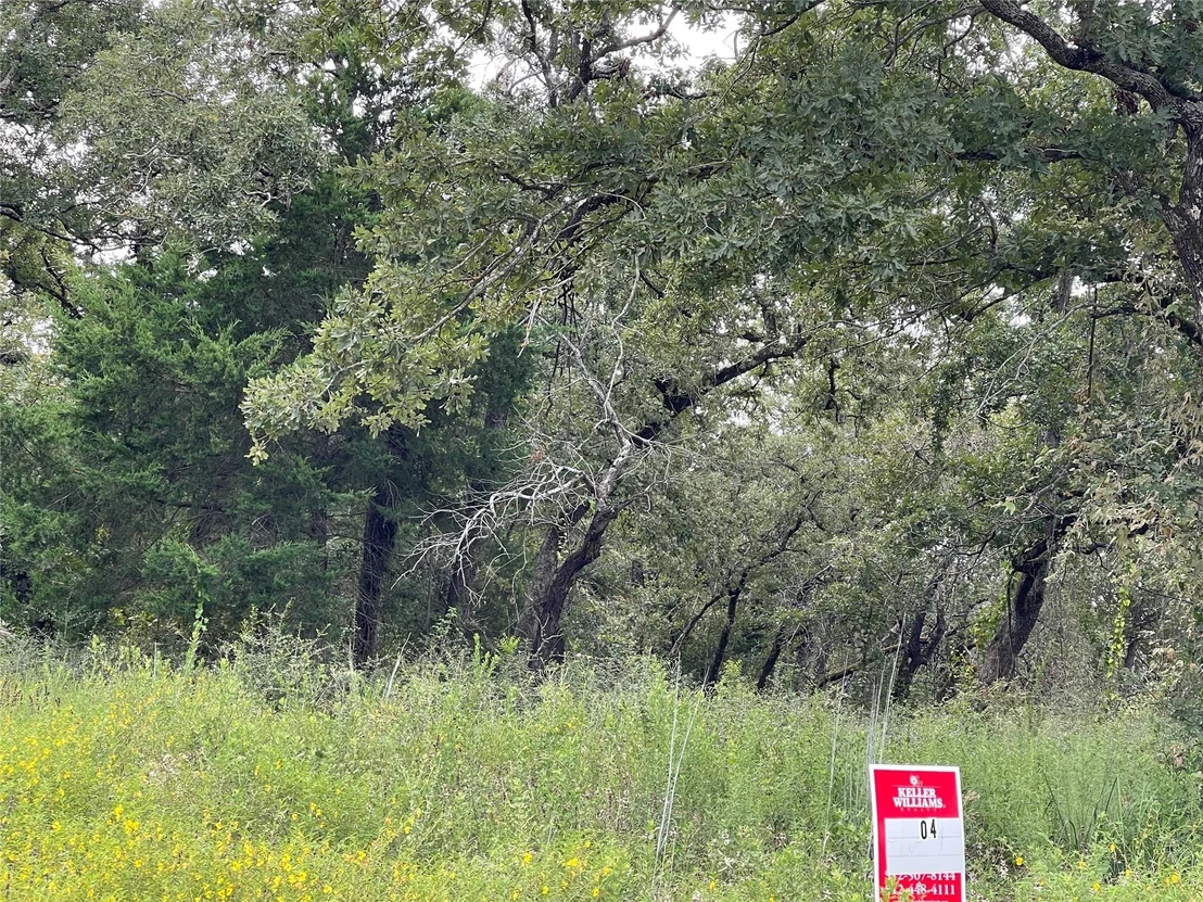 Photo of 1300 Cypress Trail LOOP