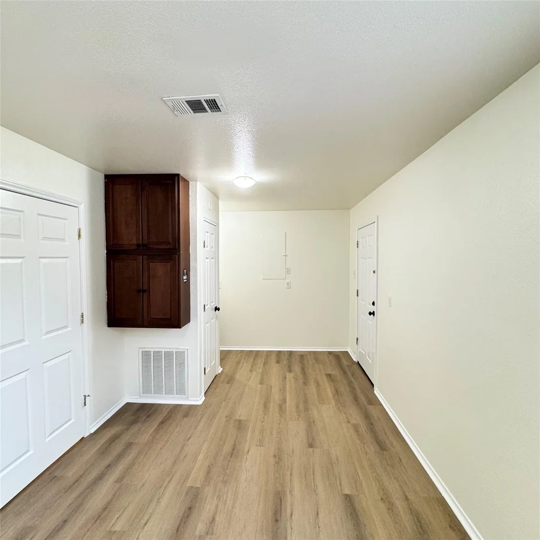 Photo of 143 West ST