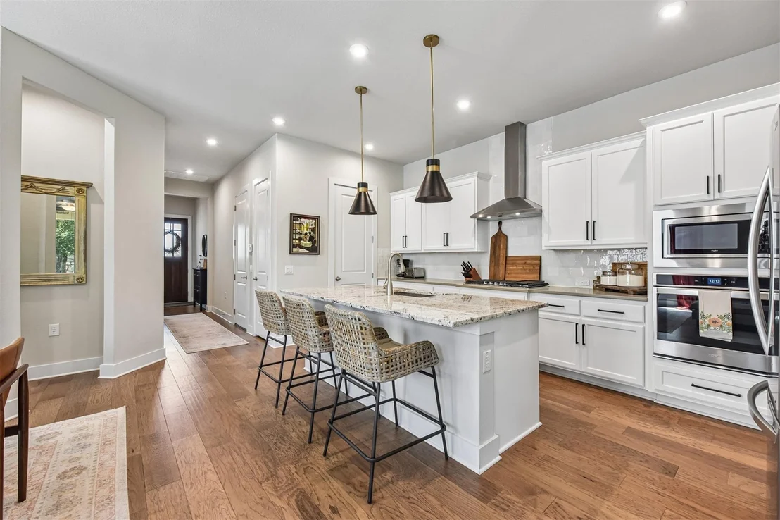 Photo of 240 Diamondback DR