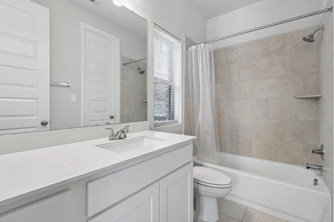 Photo of 112 Chinaberry BND