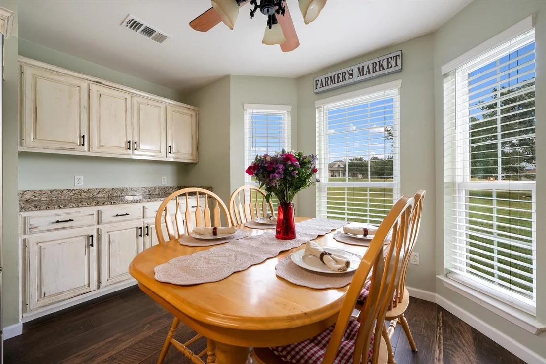 Photo of 111 Lookout CIR