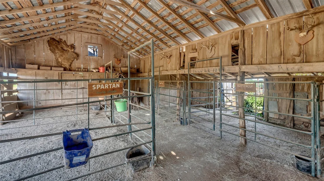 Photo of 10927 County Road 272