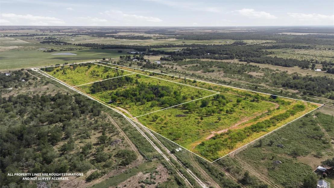 Photo of 3280 County Road 466 RD