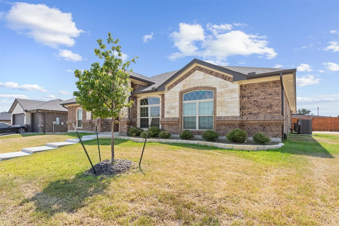 Photo of 7601 Silicon DR