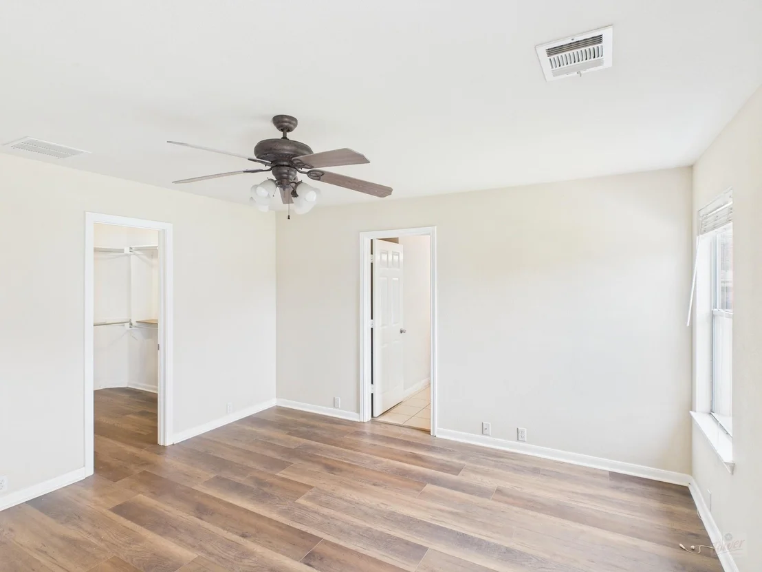 Photo of 741 Rusk RD