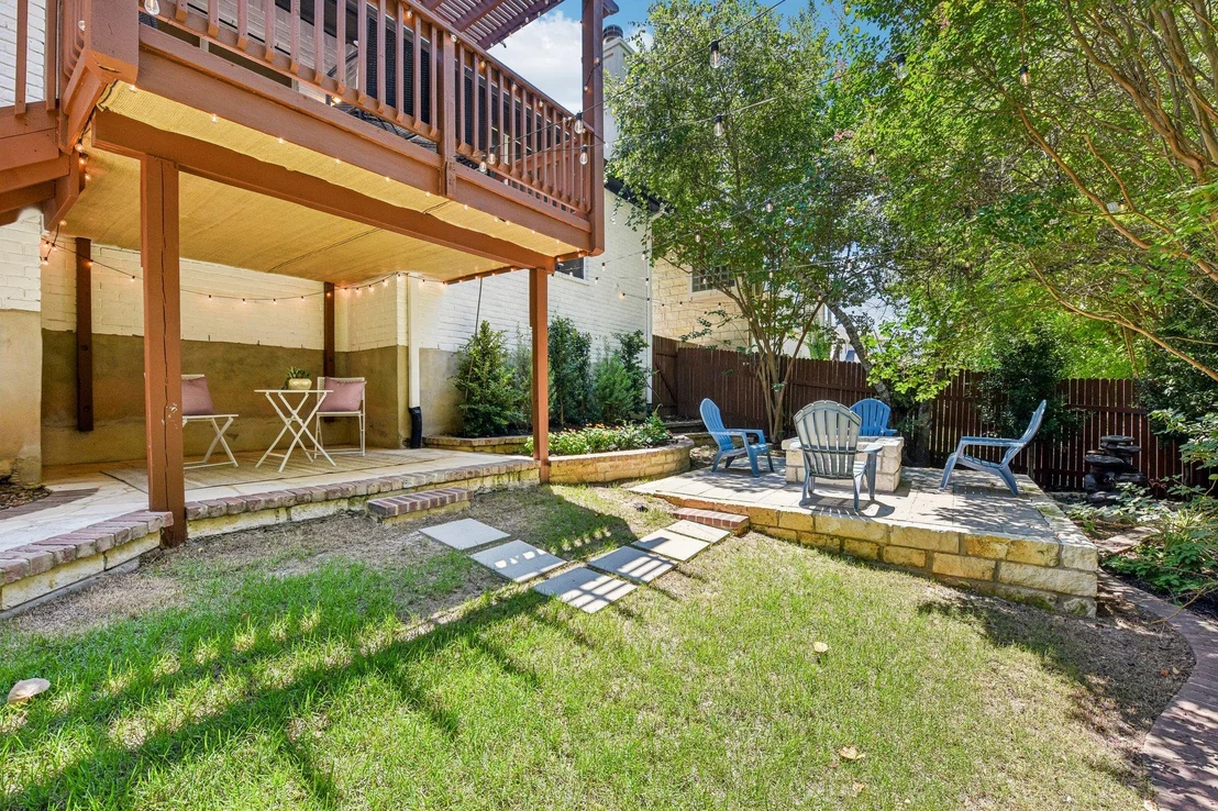 Photo of 2915 Cashell Wood DR