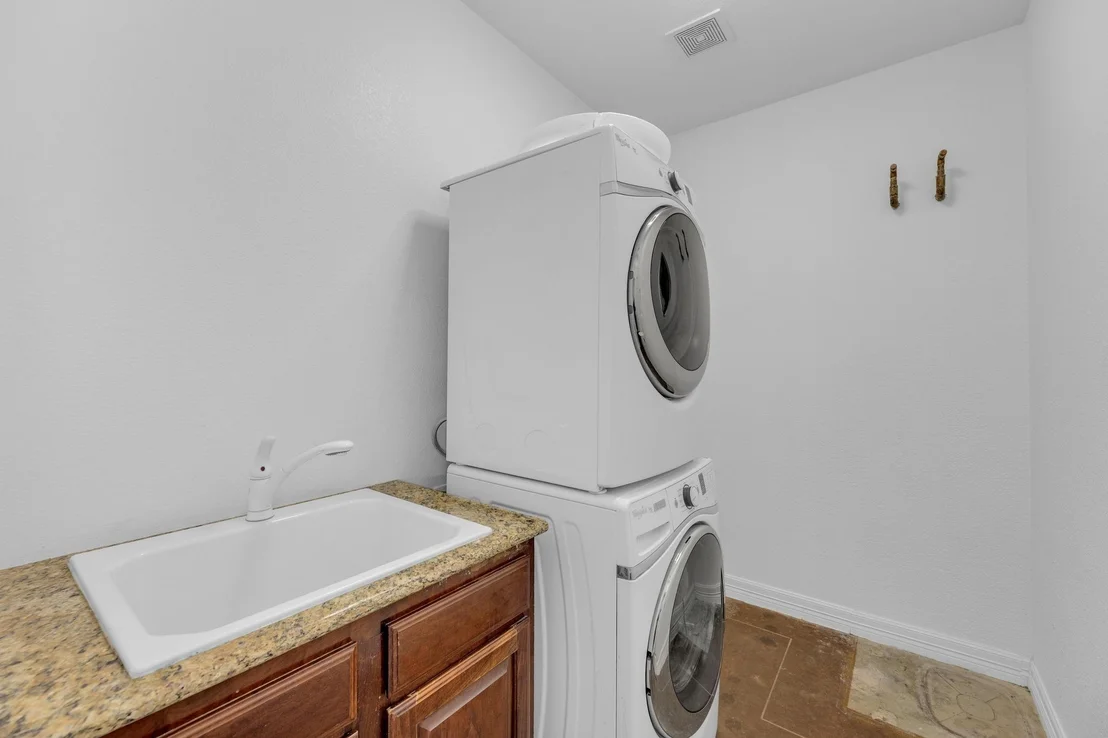 Photo of 117 Lookout CIR