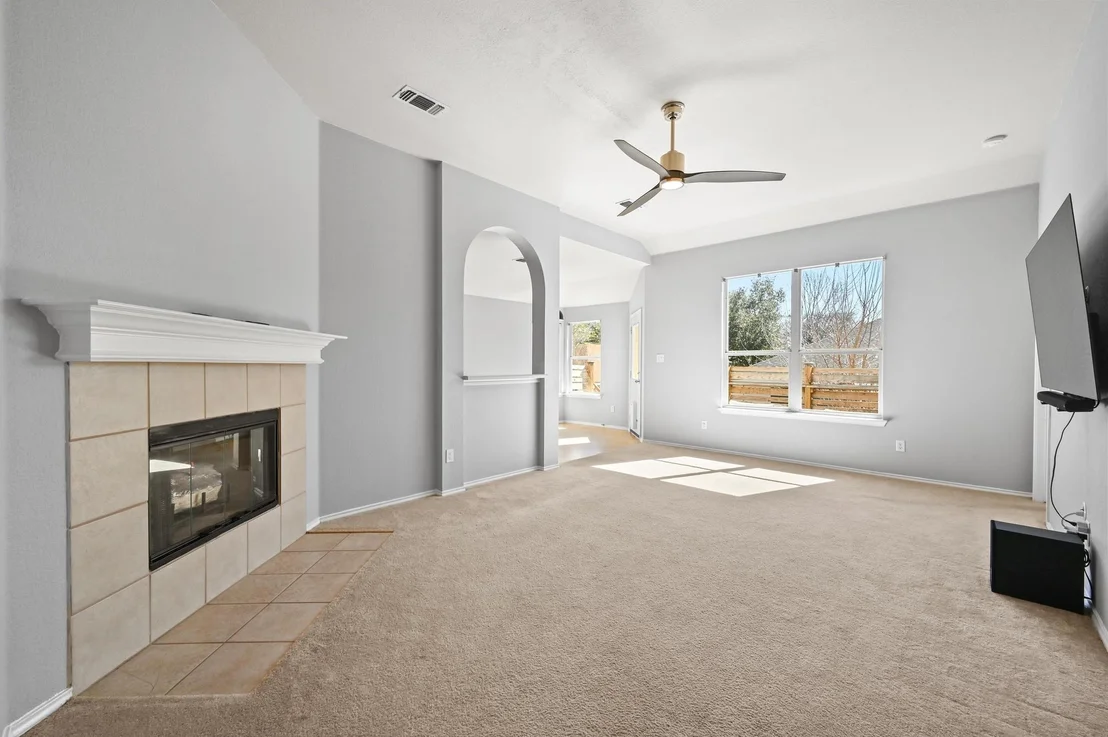 Photo of 740 Clearview CIR