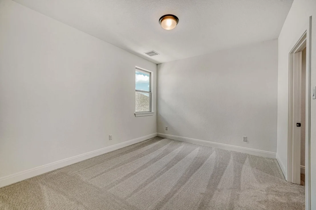 Photo of 448 Burlington DR
