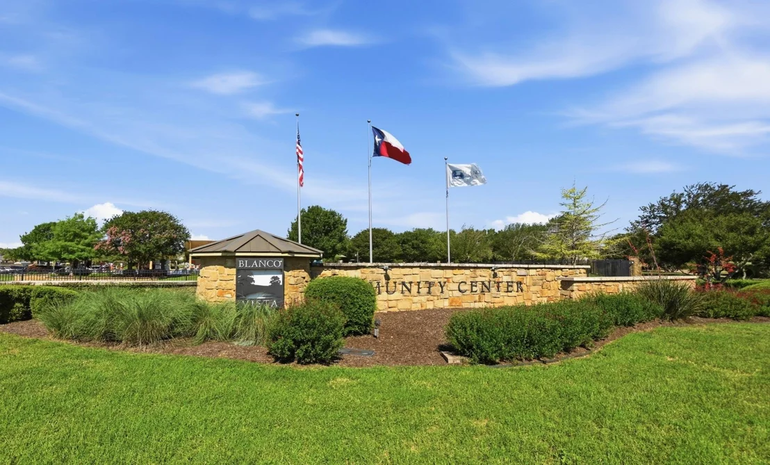 Photo of 373 LACEY OAK LOOP
