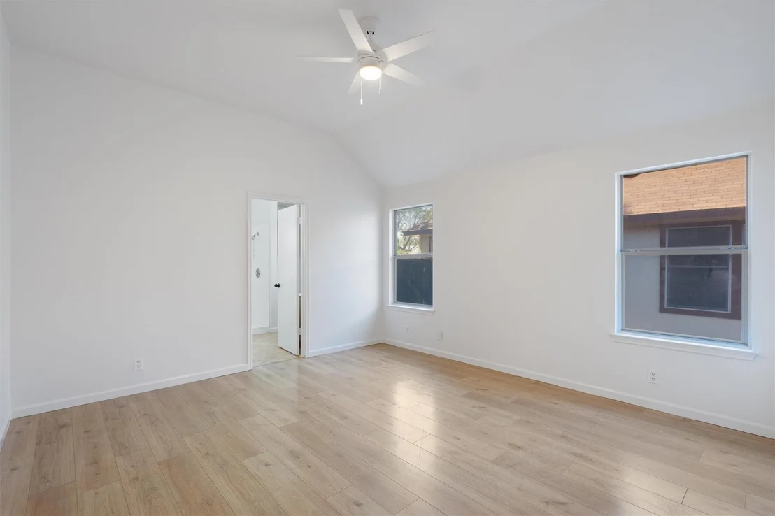 Photo of 101 Evergreen CIR
