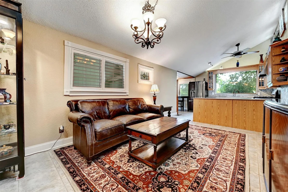 Photo of 2002 Tonto LN