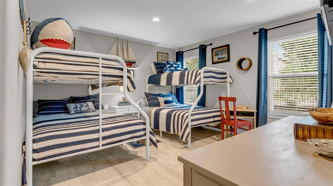 Photo of 136 Web Isle DR
