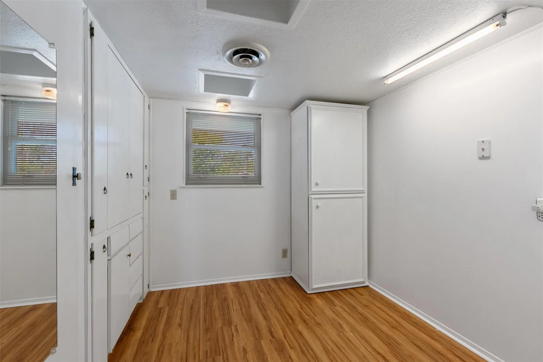 Photo of 7009 Miranda DR