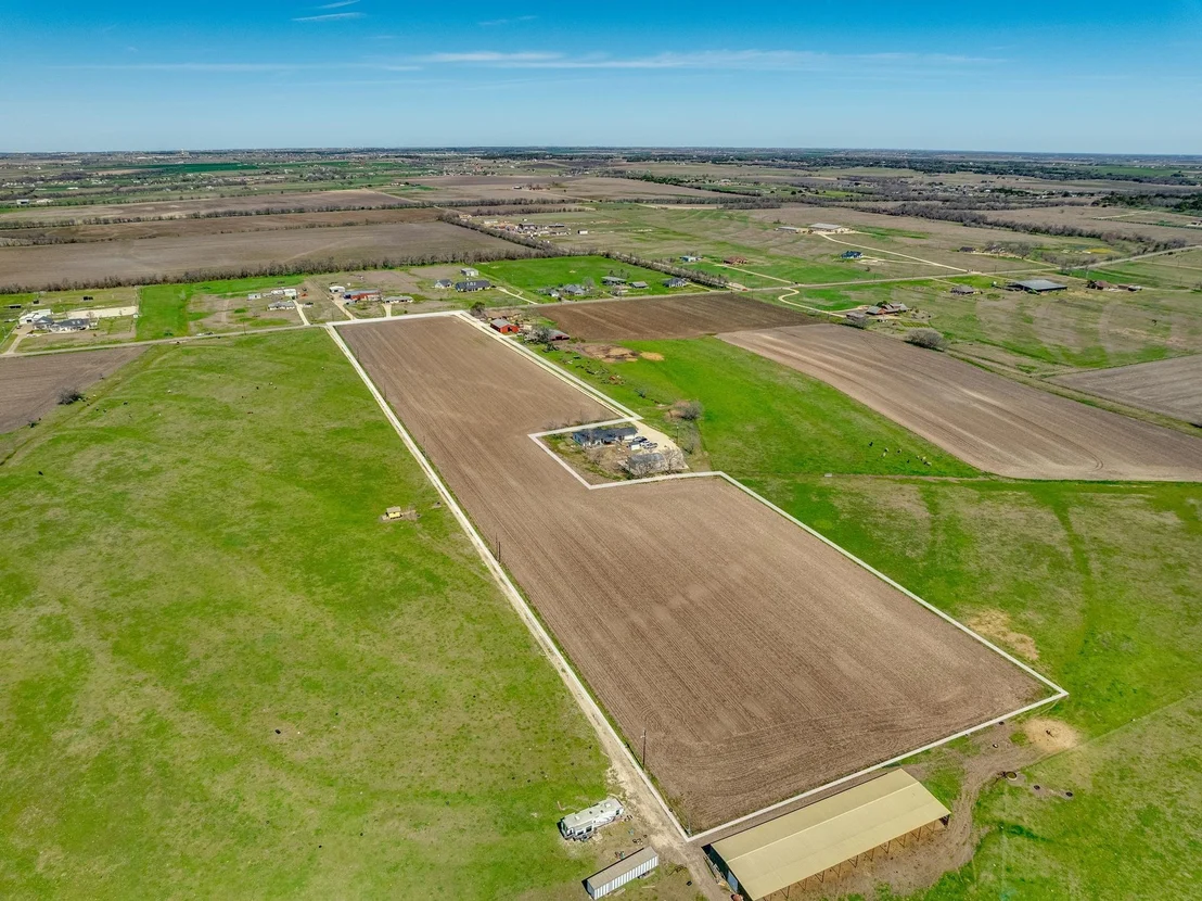 Photo of 930 County Road 124 RD