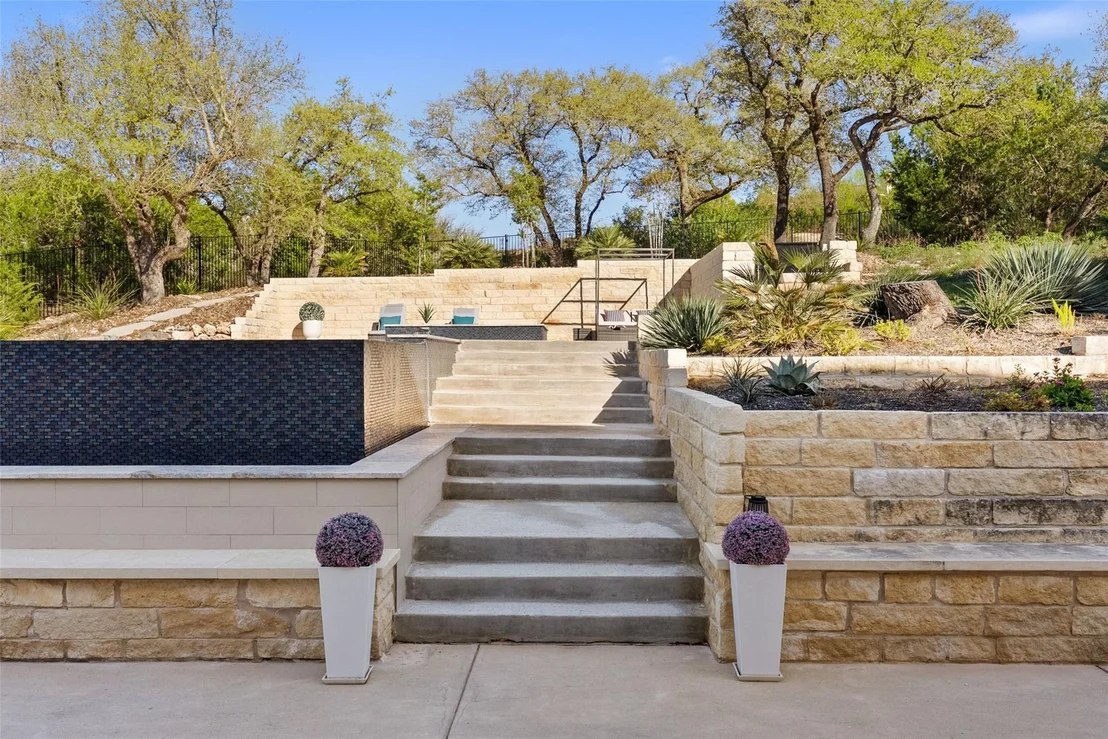 Photo of 310 Bella Montagna CIR