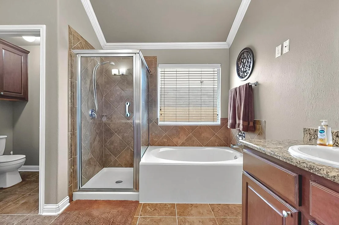 Photo of 320 Atlanta Park DR