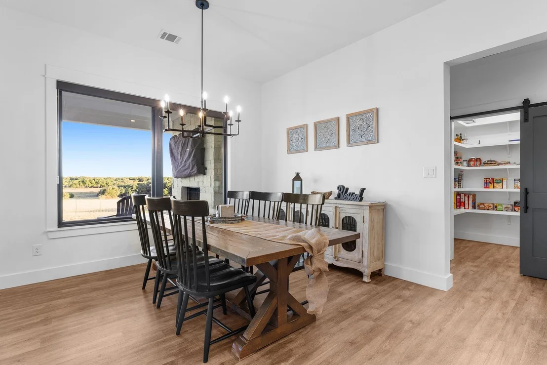 Photo of 345 Judges RD