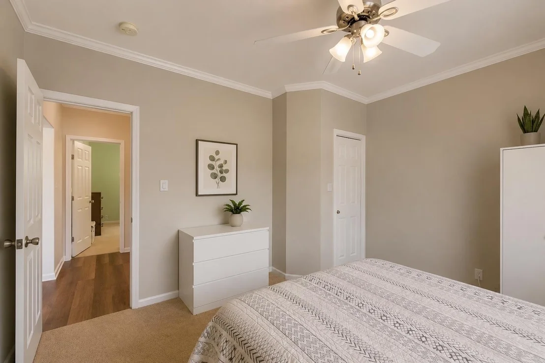 Photo of 260 Dickerson LN