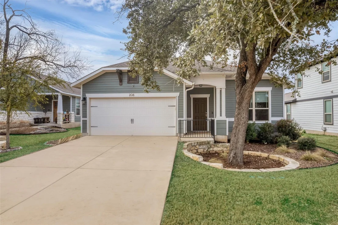 Photo of 208 Trellis BLVD