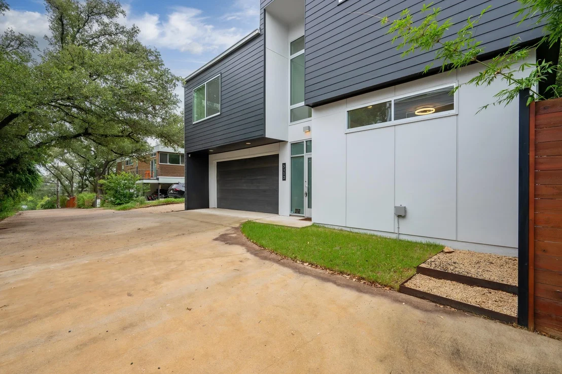 Photo of 3112 Clawson RD