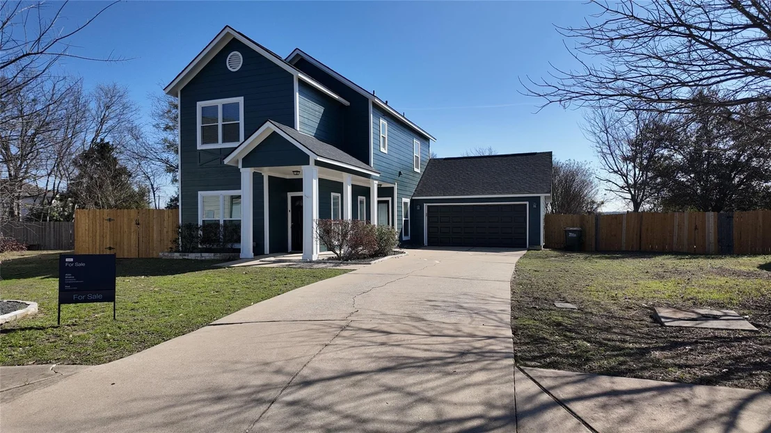 Photo of 2534 Georgian DR