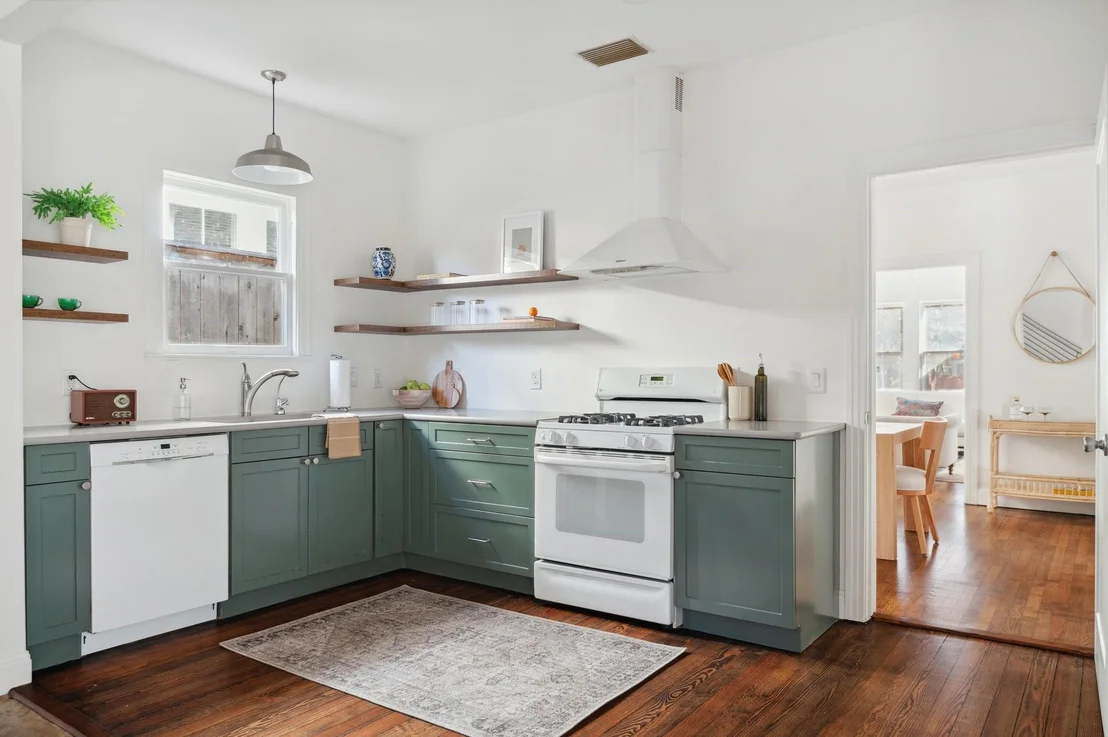 Photo of 4008 Duval ST
