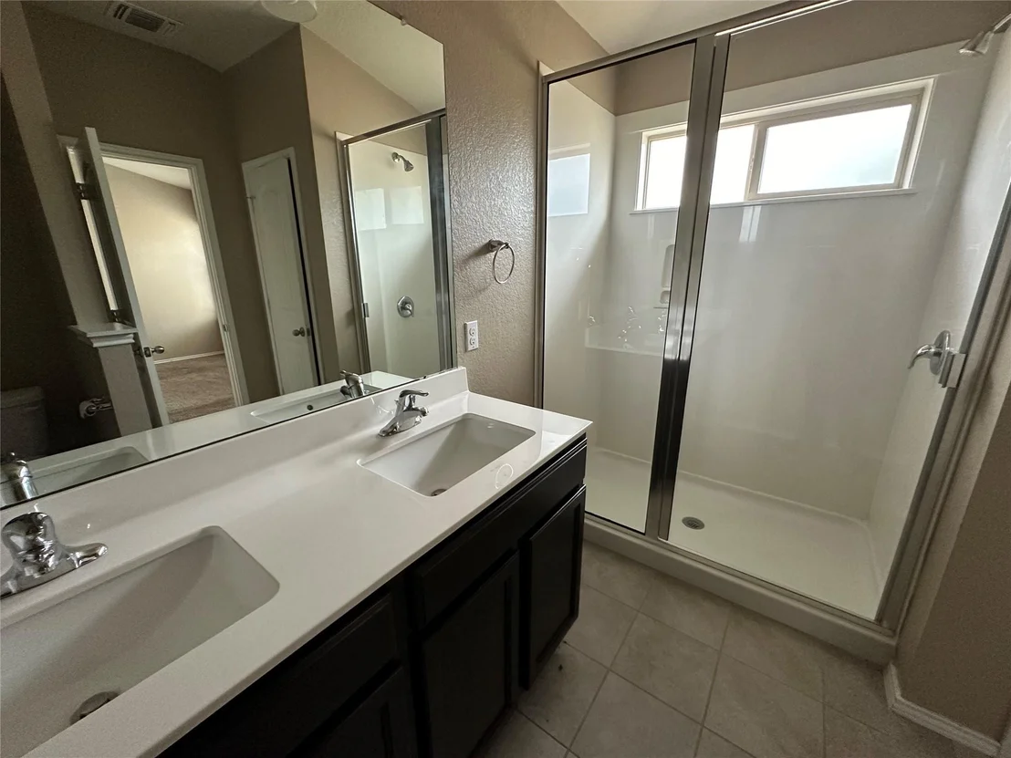 Photo of 905 Ibis Falls LOOP