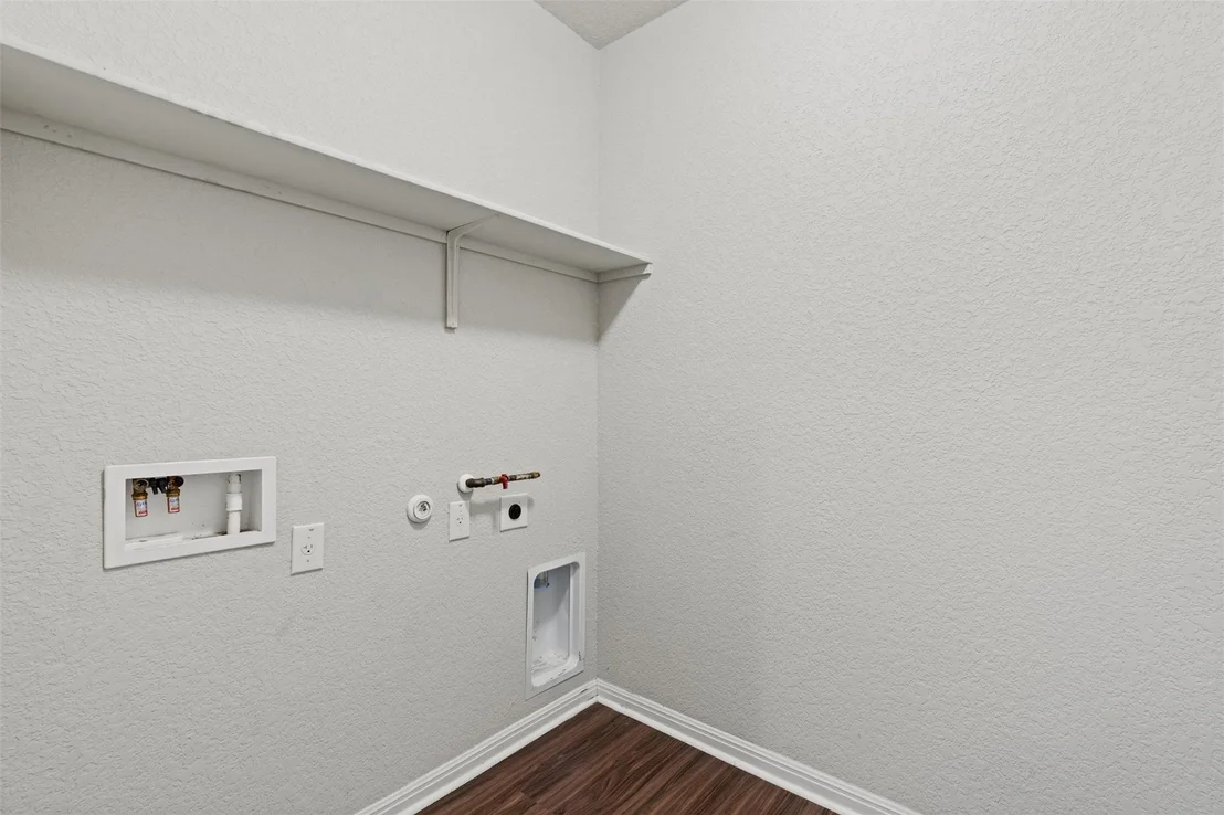 Photo of 429 Dubina Ave