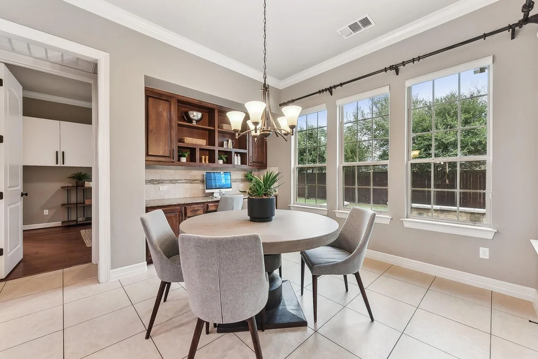 Photo of 2120 Park Place CIR