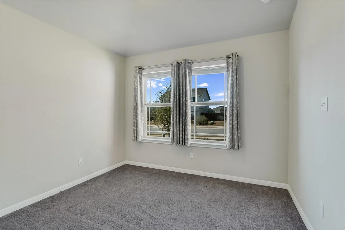 Photo of 19033 Kimberlite DR