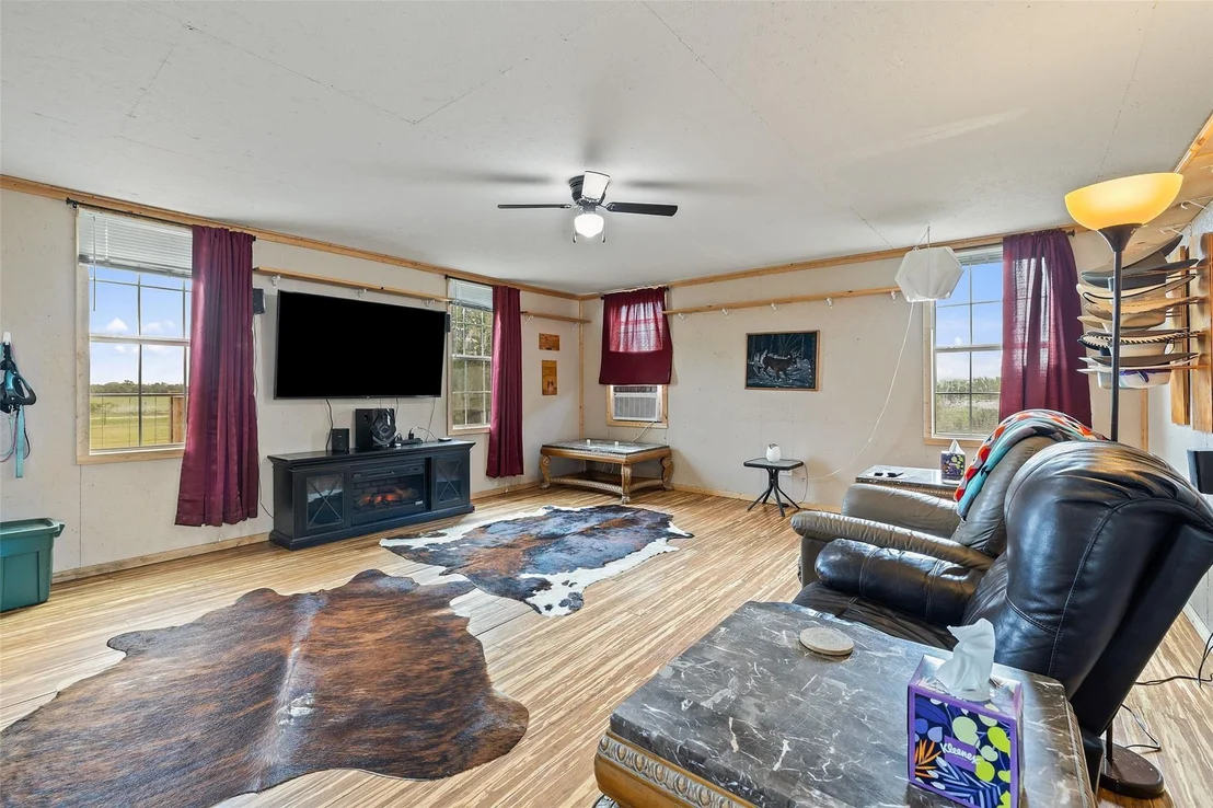 Photo of 3210 County Rd 226