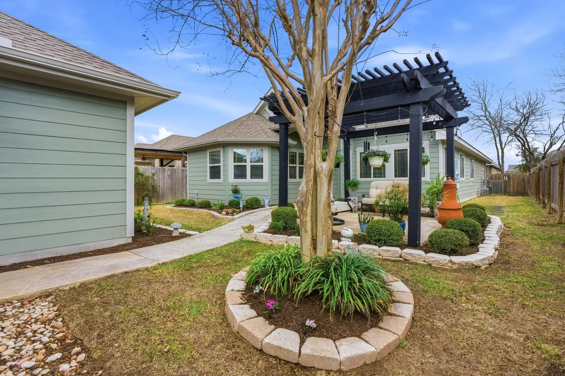 Photo of 426 Tilly LN
