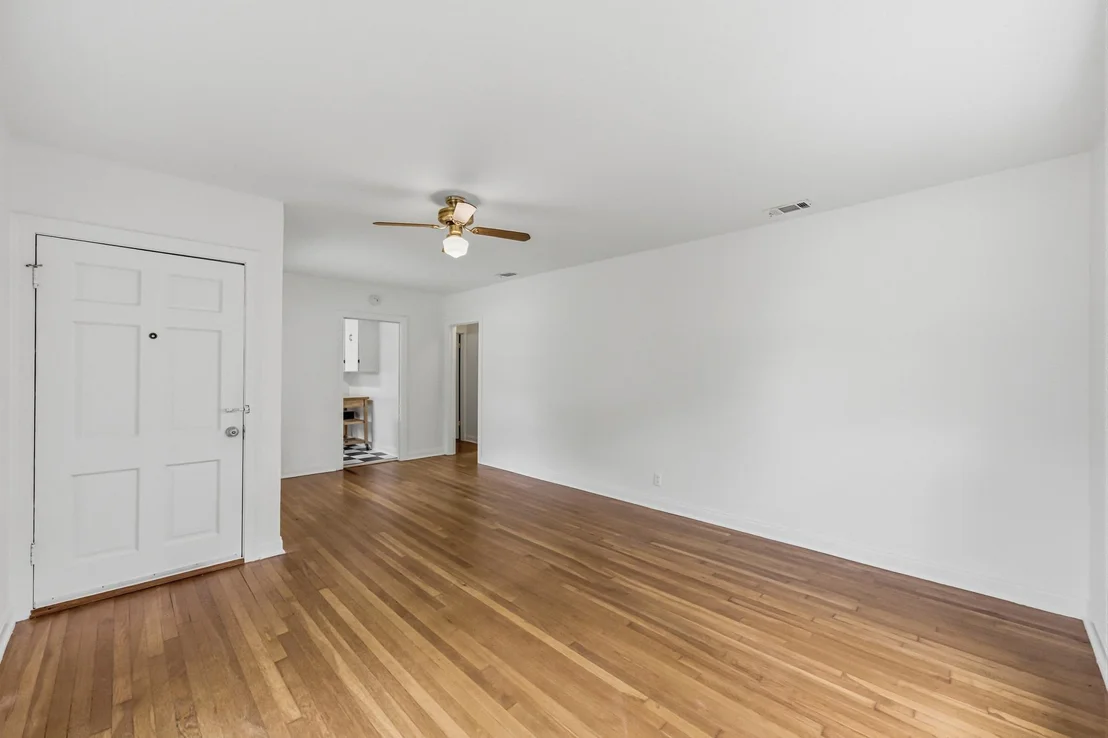 Photo of 5707 Joe Sayers Ave