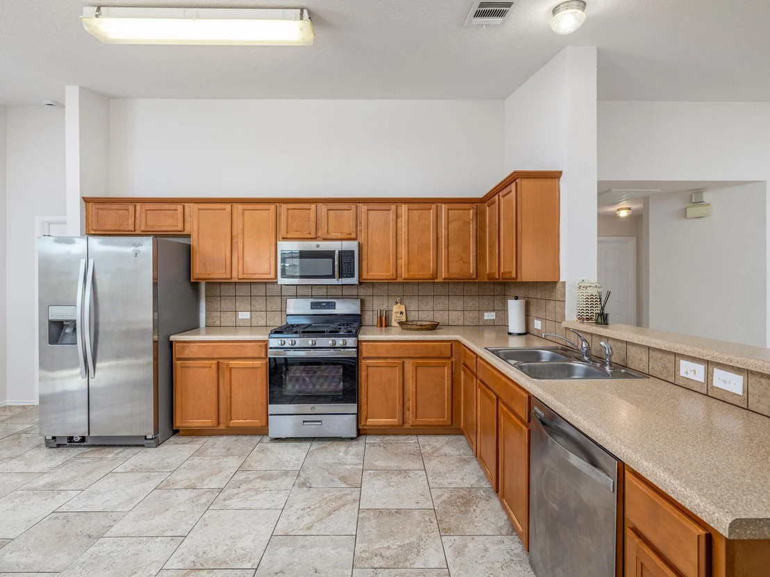 Photo of 536 Sweet Leaf LN