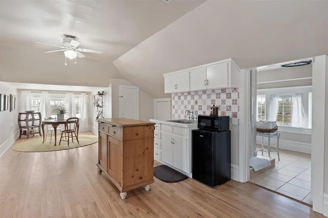 Photo of 517 N 9th ST