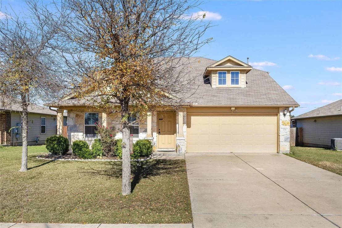 Photo of 704 Mitchell DR