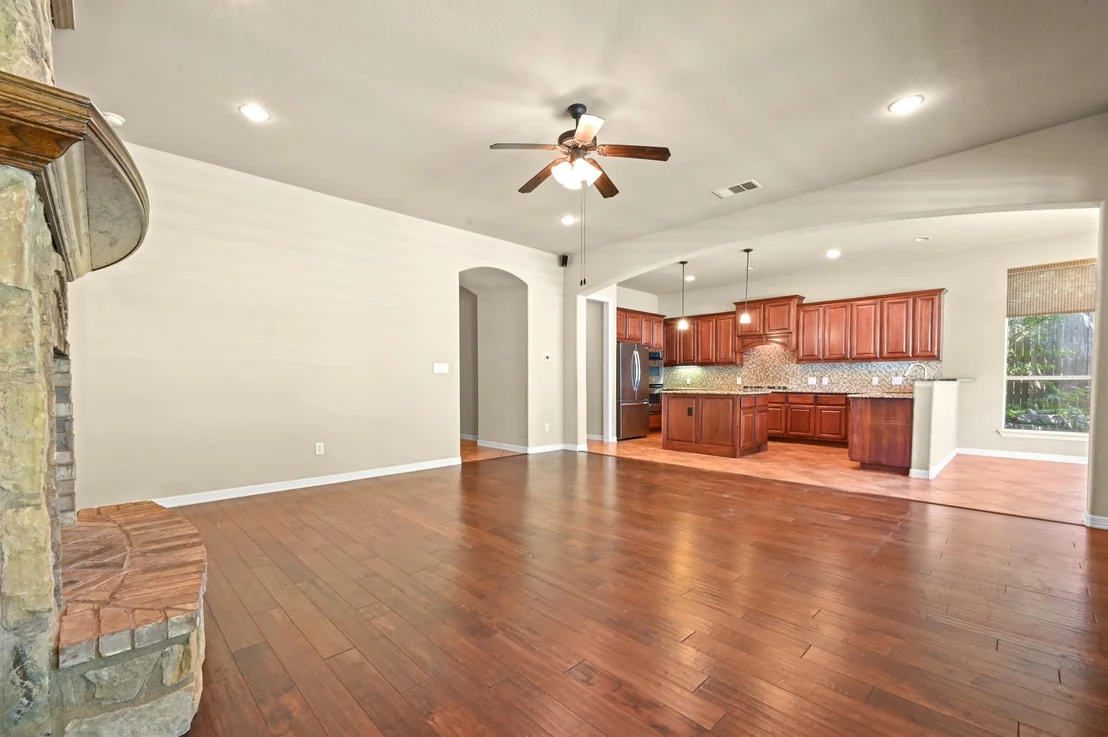Photo of 180 Granite LN