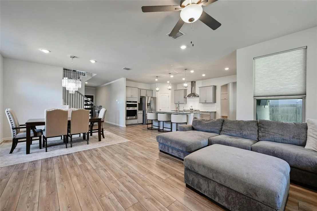 Photo of 468 Purple Heart DR