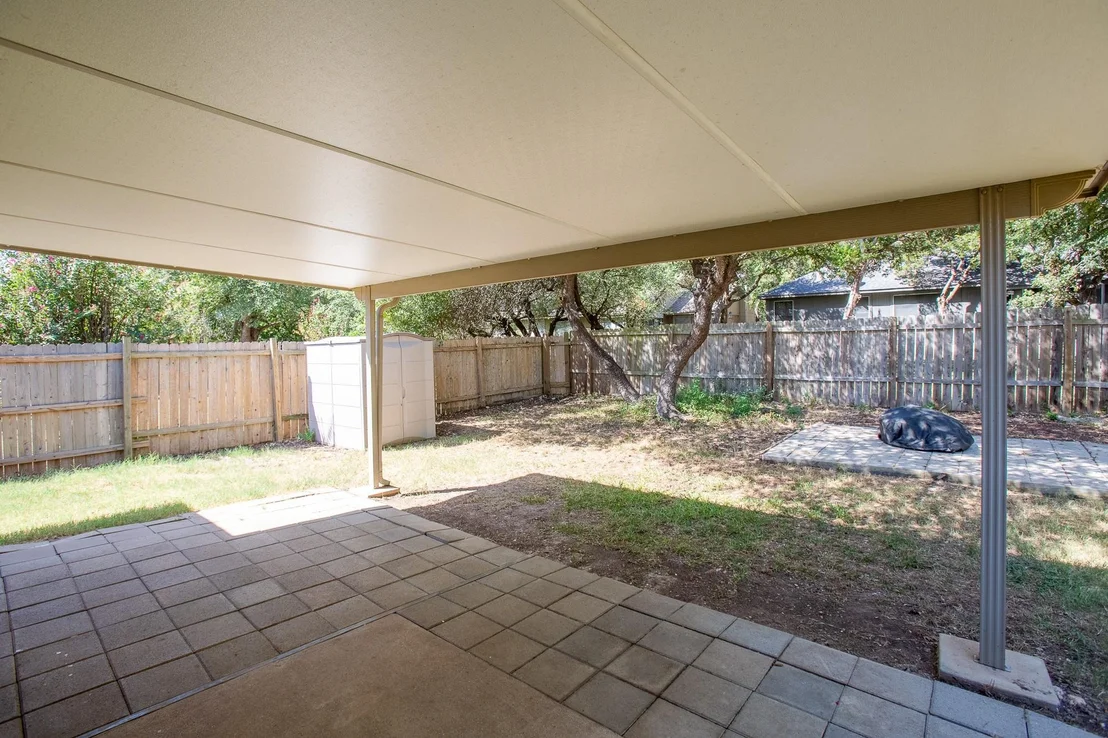 Photo of 605 Clear Spring LN