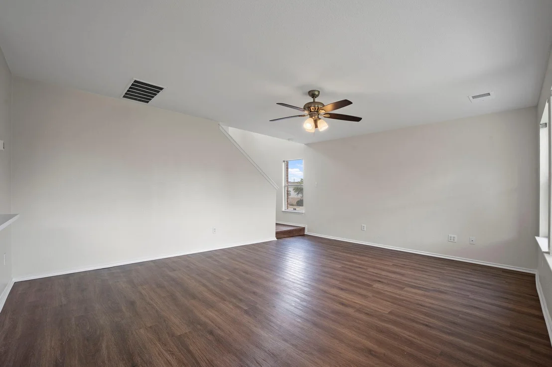 Photo of 1217 Coronation WAY