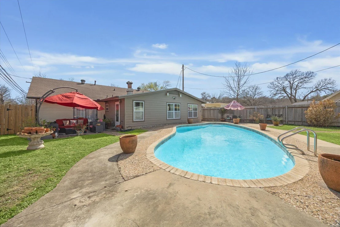 Photo of 6702 Langston DR
